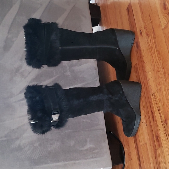 Made in Italy - Black Coach Shearling Boots - Picture 7 of 13